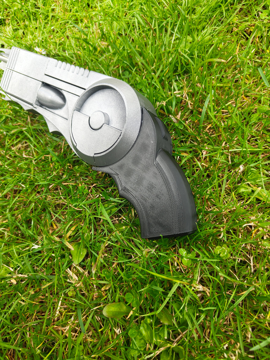Batman Arkham Grapnel Gun 1:1 Scale 3D Printed Replica
