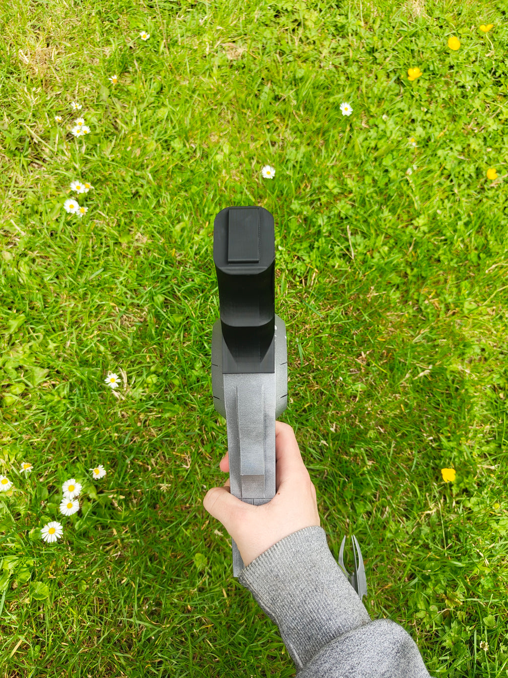 Batman Arkham Grapnel Gun 1:1 Scale 3D Printed Replica